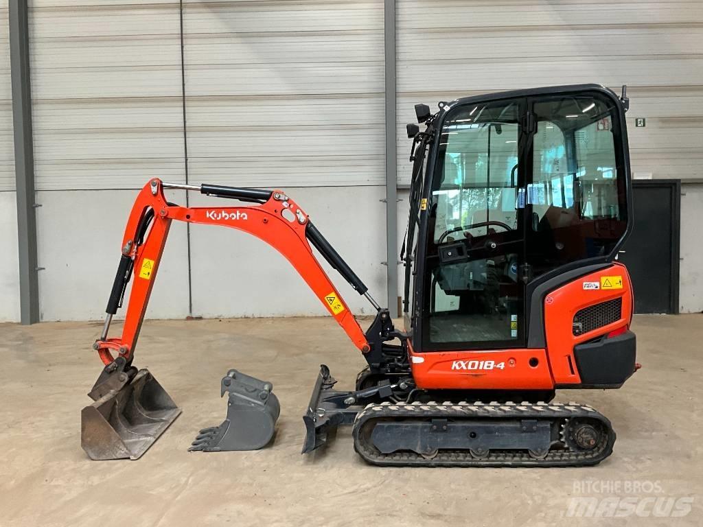 Kubota KX 018-4 小型挖土機/掘鑿機<7t(小型挖掘機)