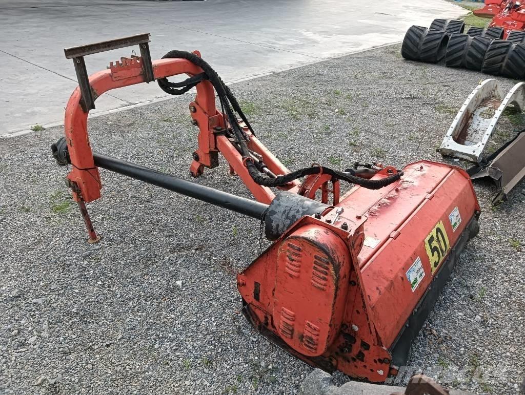 Maschio Giraffa 160 莖葉去葉機