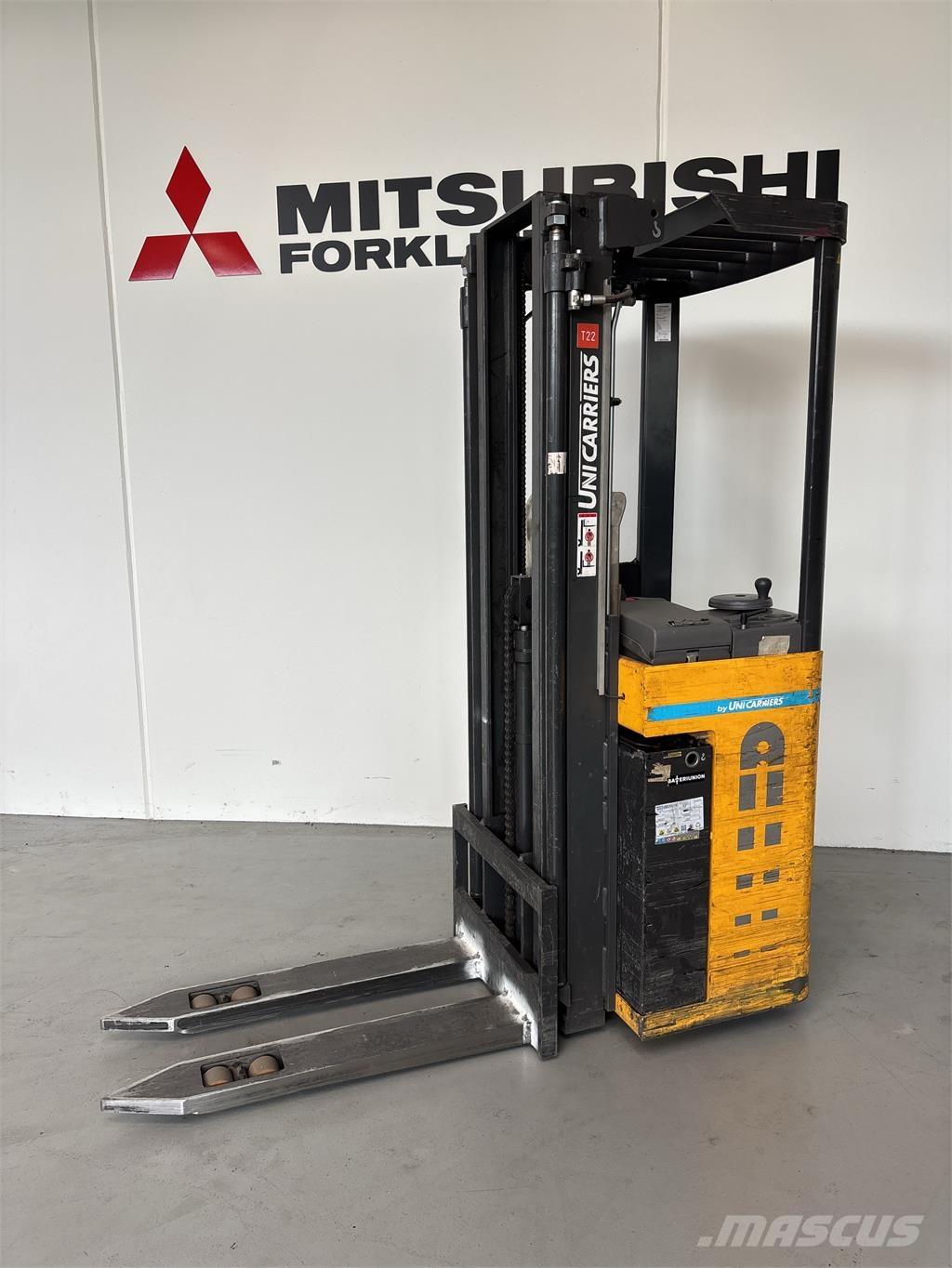 Atlet A160 自走式堆積機