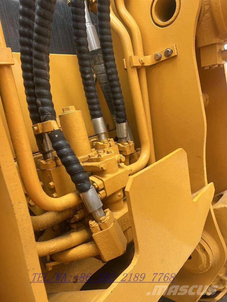 Shantui SD 32 履帶推土機