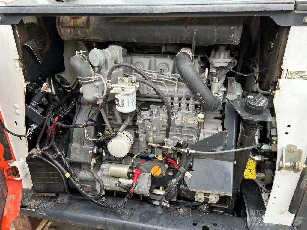 Bobcat S 750 滑移轉向裝載機
