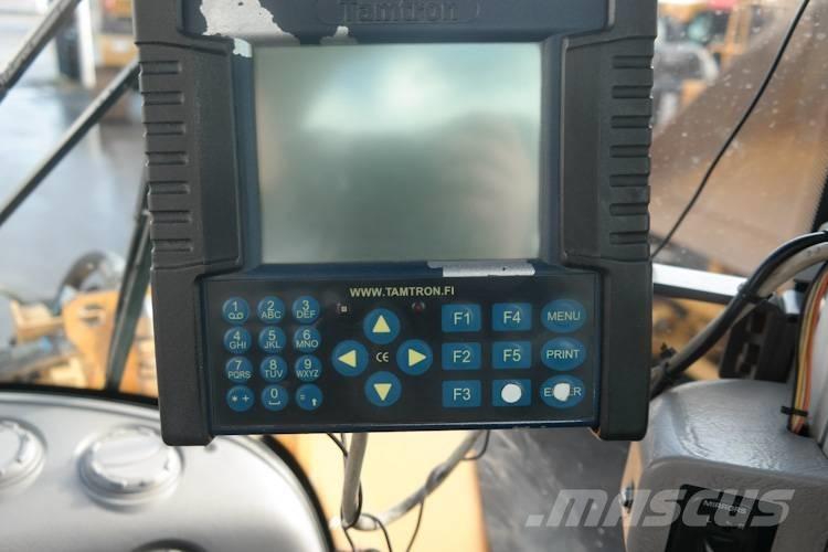 Volvo L220G 輪胎式裝載機