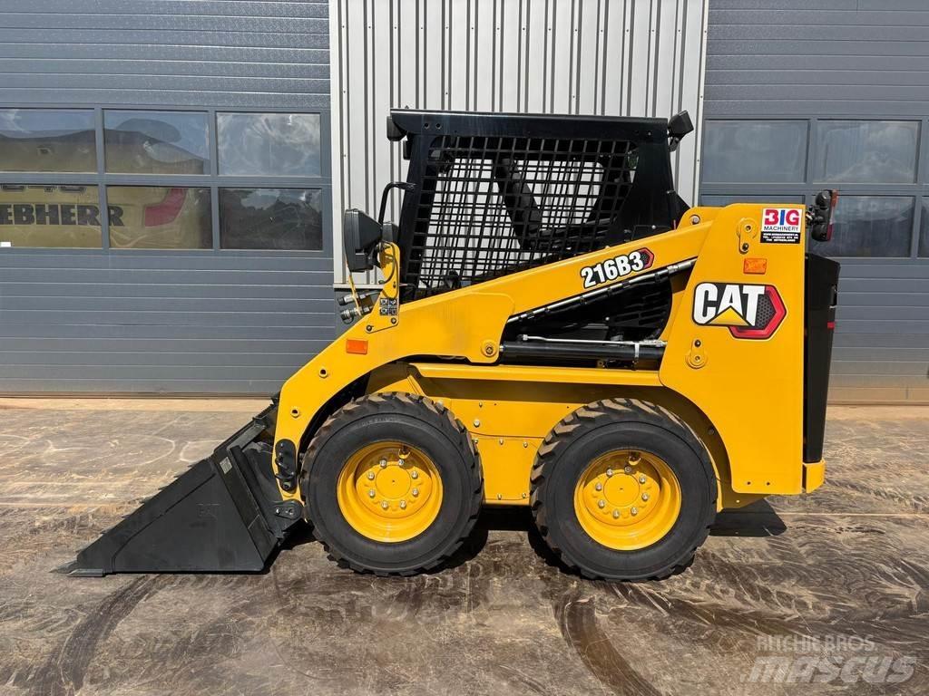 CAT 216B3 輪胎式裝載機