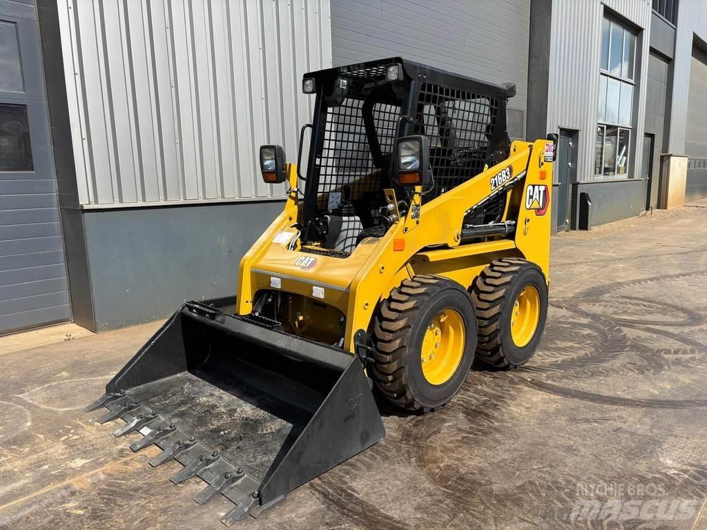 CAT 216B3 輪胎式裝載機