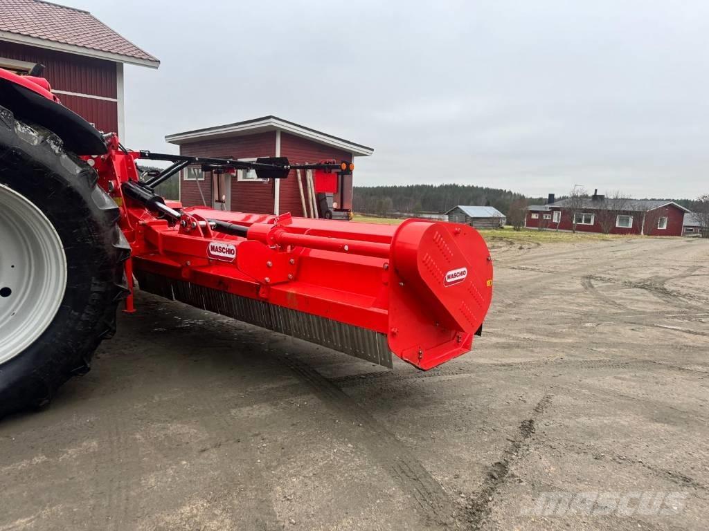 Maschio Gemella 620 莖葉去葉機