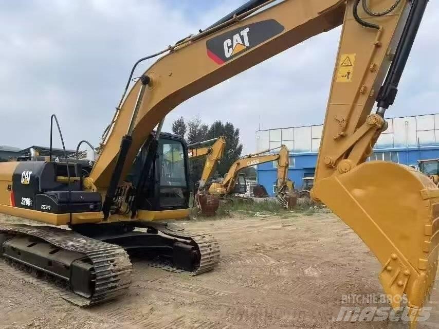 CAT 320 D2 履帶式 挖土機/掘鑿機/挖掘機