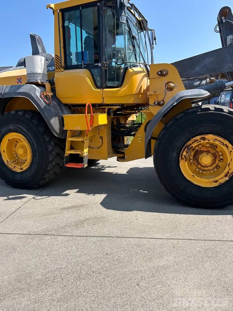 Volvo L 110 H 輪胎式裝載機