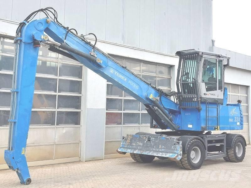 Fuchs MHL 334 D 廢棄物/工業用操作車