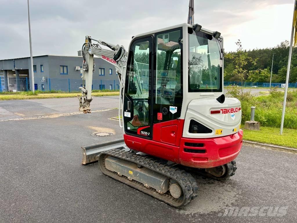 Takeuchi TB 235-2 V3 小型挖土機/掘鑿機<7t(小型挖掘機)