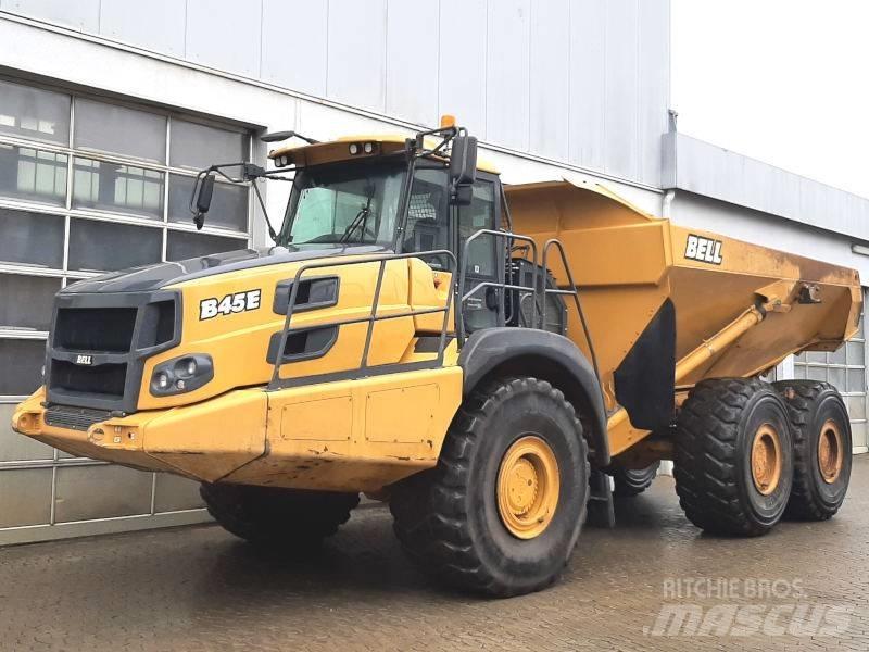 Bell B 45 E 鉸接式起吊車