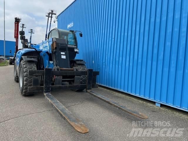 Manitou MHT 10130 伸縮臂操作車