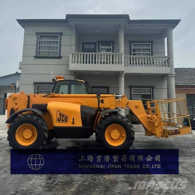 JCB 535-95 伸縮臂操作車