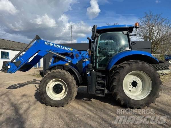 New Holland T7.210 曳引機