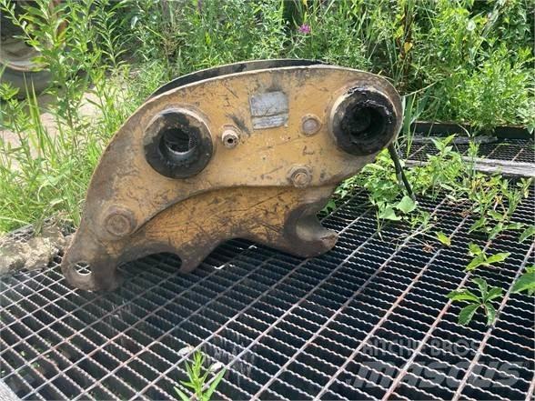 CAT 320 快速連結器