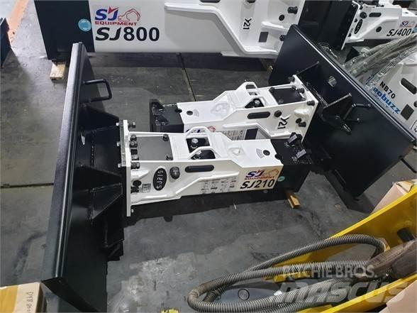  S&J SJ210 鐵鎚/碎石機