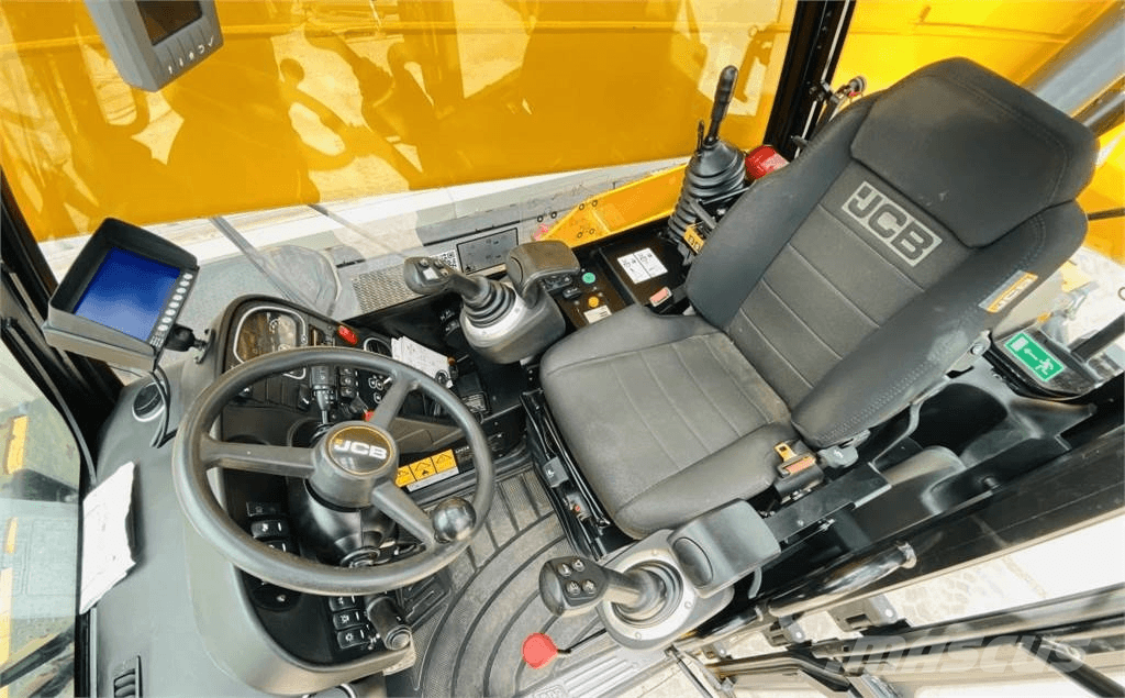 JCB 5.5P21 伸縮臂操作車