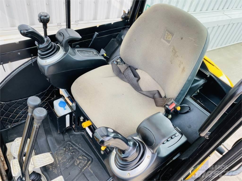 JCB 8026CTS 小型挖土機/掘鑿機<7t(小型挖掘機)