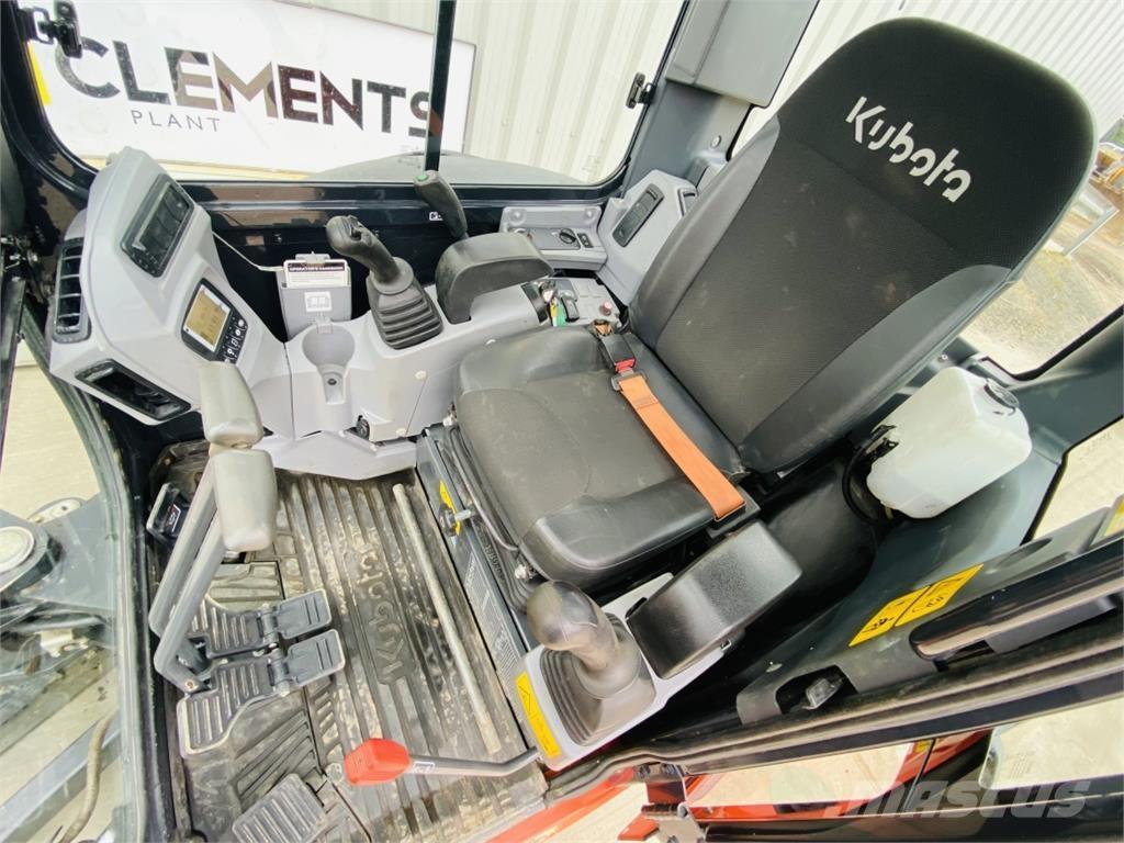 Kubota KX037-4 小型挖土機/掘鑿機<7t(小型挖掘機)