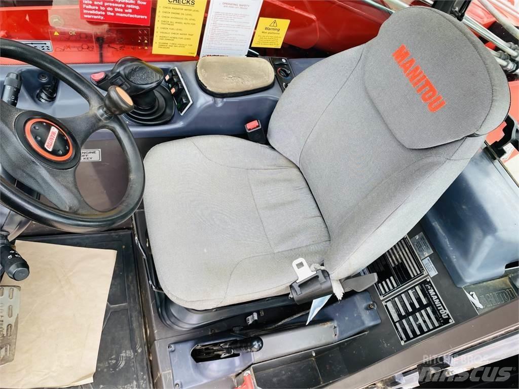 Manitou MLT735 伸縮臂操作車