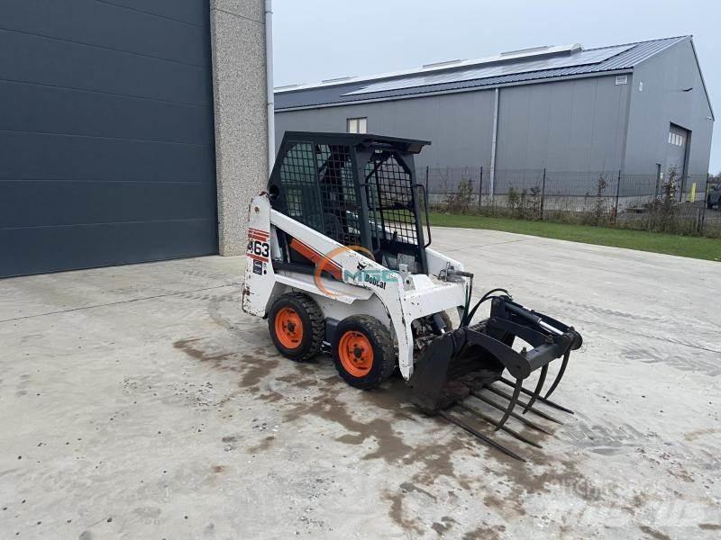 Bobcat 463 輪胎式裝載機