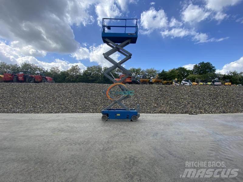 Genie GS-2632 曲臂高空作業車