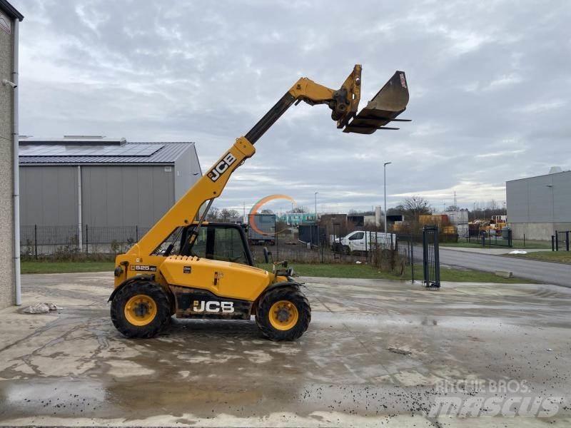 JCB 525.60 伸縮臂操作車