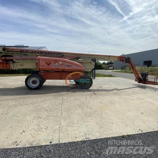 JLG 1250AJP 曲臂高空作業車