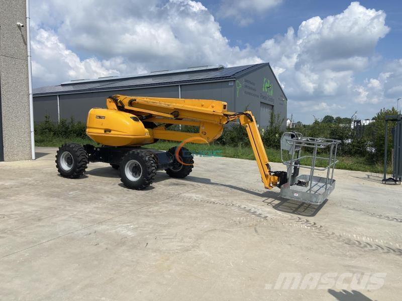 Manitou 160 ATJ 曲臂高空作業車