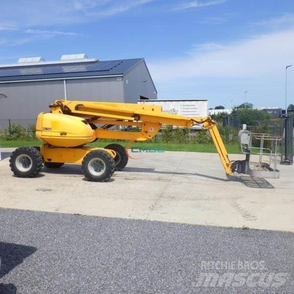 Manitou 180 ATJ 曲臂高空作業車