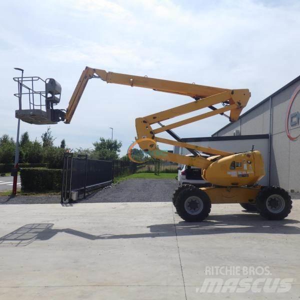 Manitou 180 ATJ 曲臂高空作業車