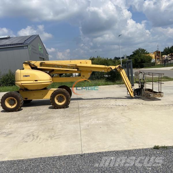 Manitou 180 ATJ 曲臂高空作業車
