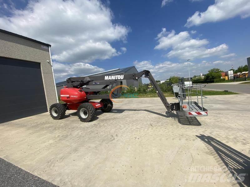 Manitou 200 ATJ 曲臂高空作業車