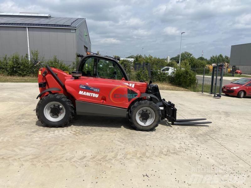 Manitou MLT625 伸縮臂操作車