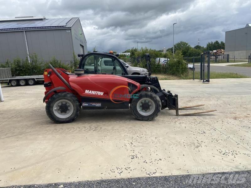Manitou MLT625 伸縮臂操作車