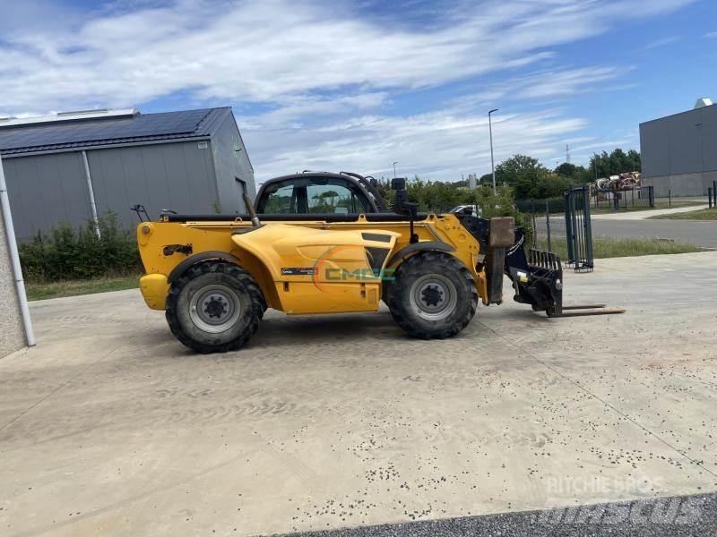 Manitou MT 1840 伸縮臂操作車