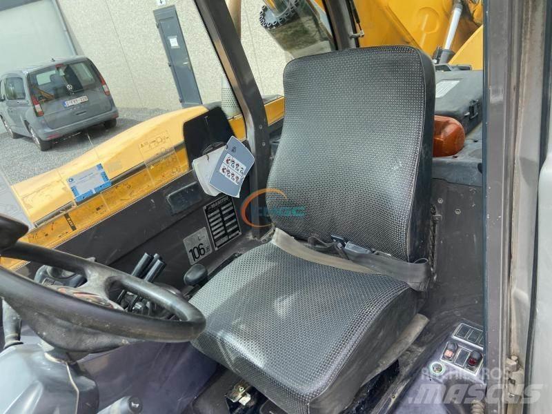 Manitou MT 1840 伸縮臂操作車