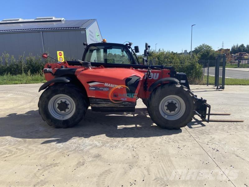 Manitou MT 932 伸縮臂操作車
