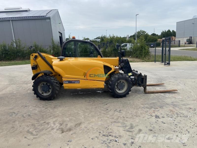 Manitou MT625 伸縮臂操作車