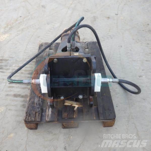 Sandvik CB45S 鐵鎚/碎石機