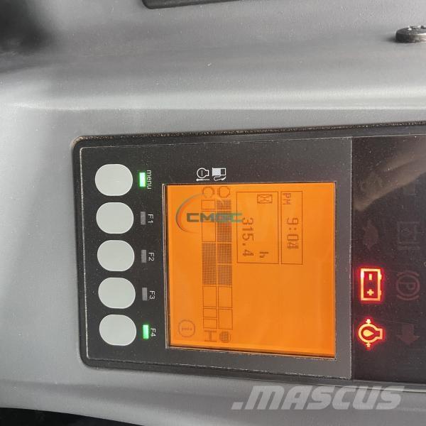 Yanmar VIO38-6 旋轉式挖土機/掘鑿機/挖掘機