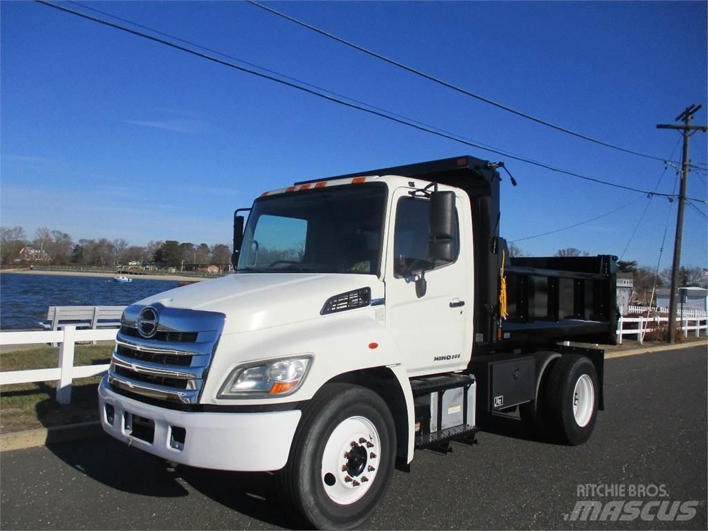 Hino 268 傾卸式卡車