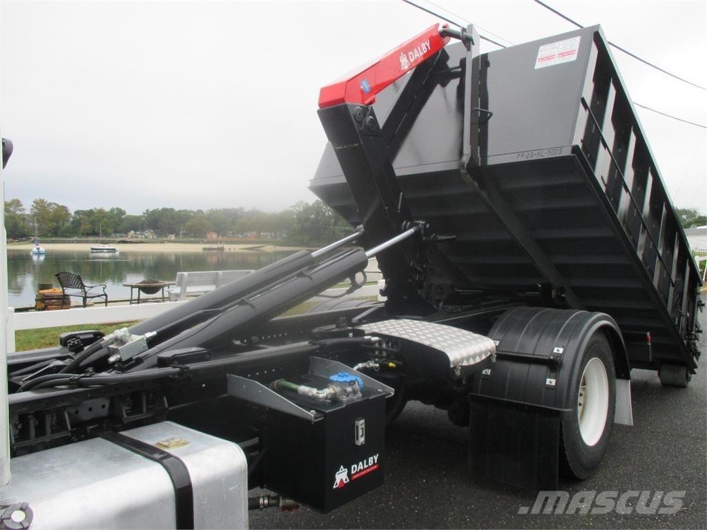 Hino 268 吊鉤式起重車