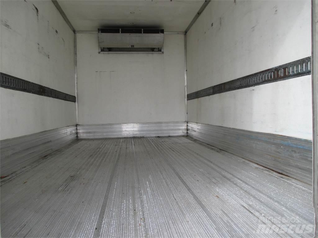 Isuzu NQR 溫控卡車