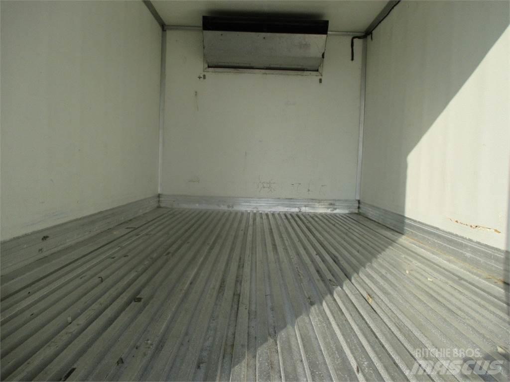 Isuzu NRR 溫控卡車