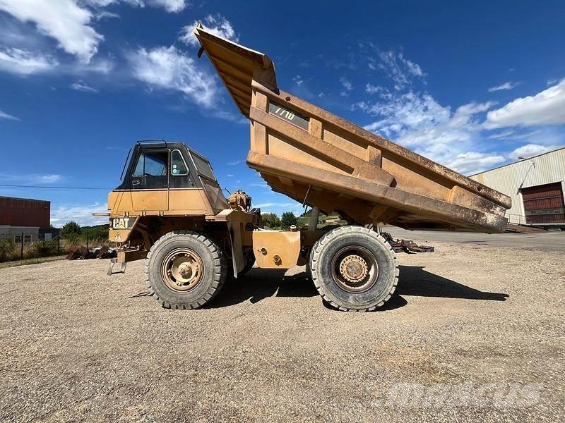 CAT 771D 剛性傾卸卡車