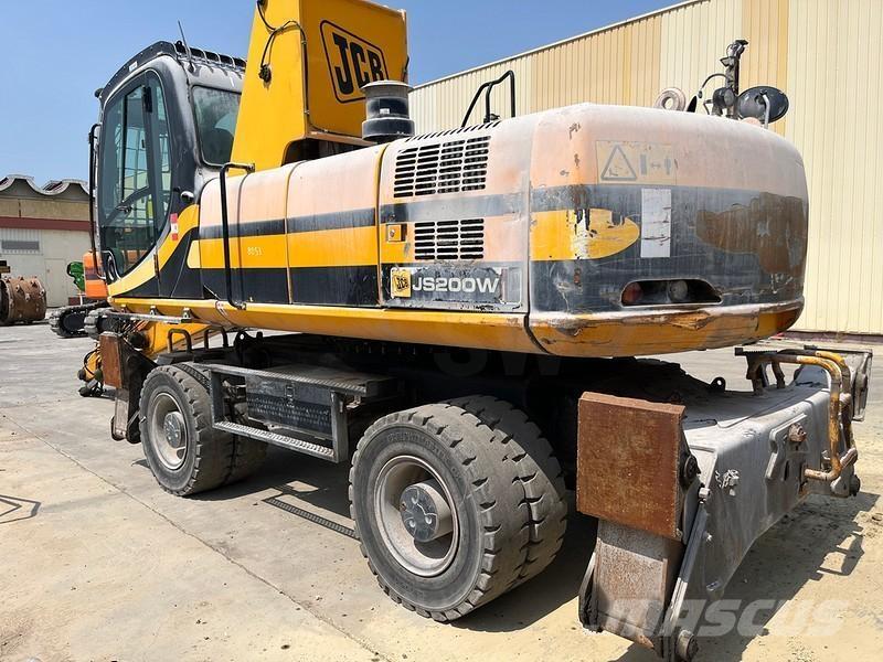 JCB JS200W 廢棄物/工業用操作車