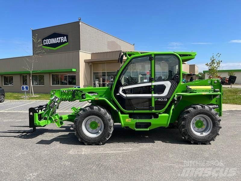 Merlo P40.13 伸縮臂操作車