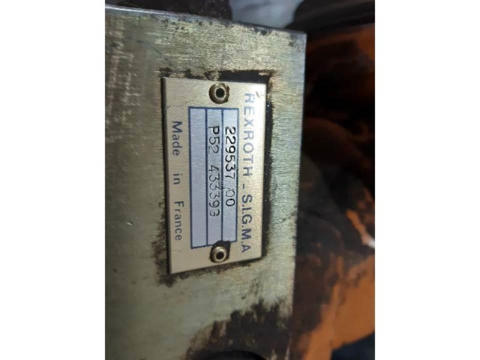 CASE 1188 油壓