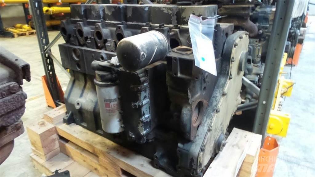 CASE 1288 引擎/發動機