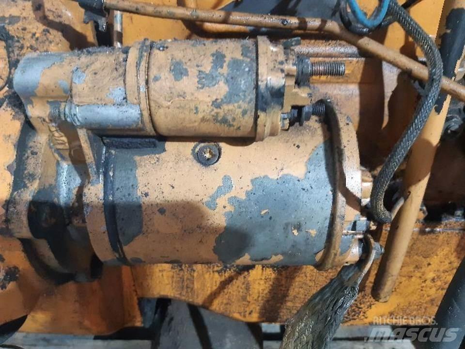 CASE 580G 引擎/發動機